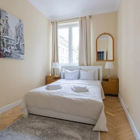 Golden Warsaw- 3 Separate - Location&nowy Swiat Apartment Warsaw